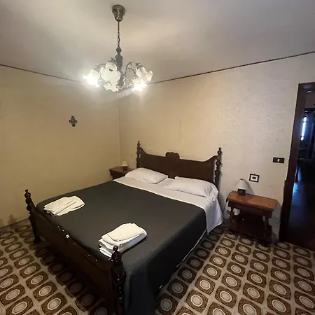 Madame Carla Perinaldo